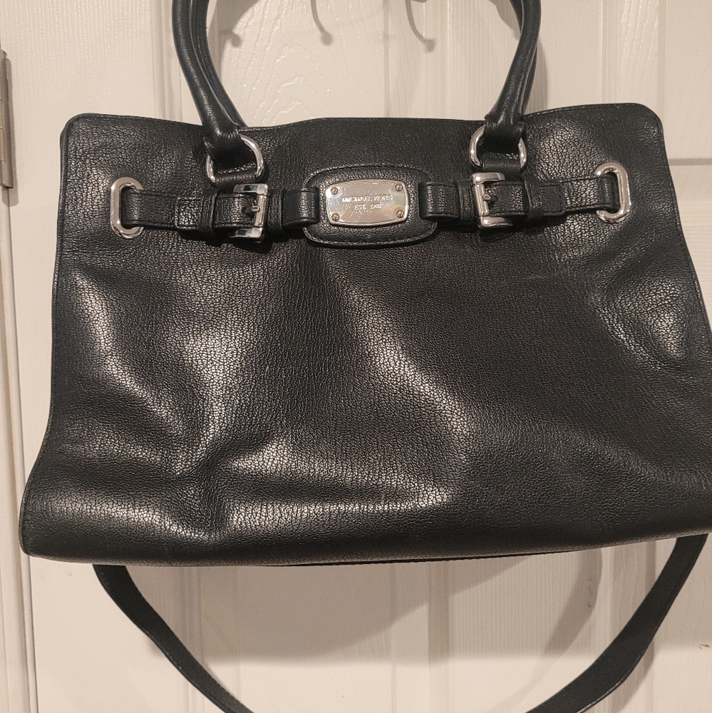Authentic Michael Kors Hamilton East West Satchel Leather Black Large Purse